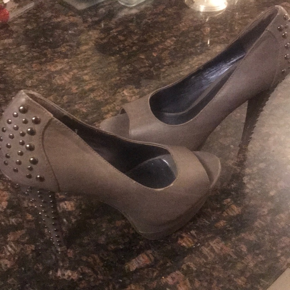 JUST FAB Stylish high heel platform shoes